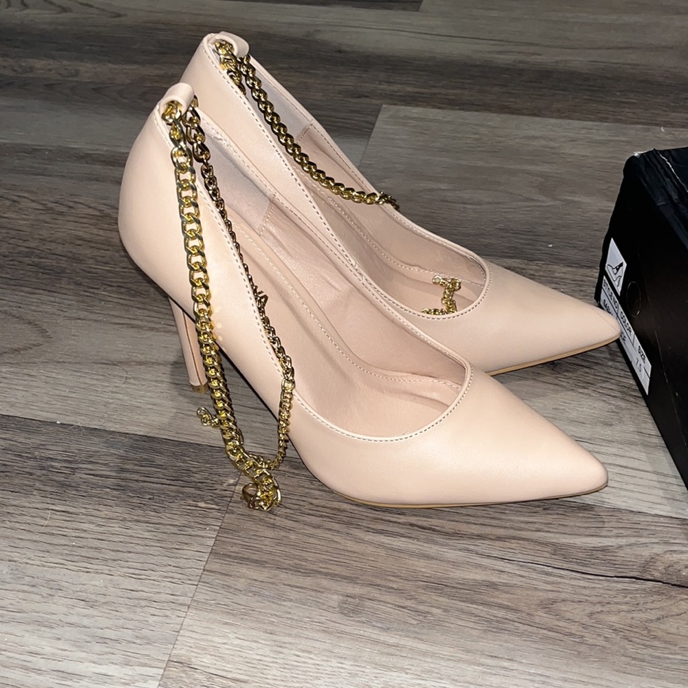 Brand new Fashion Nova cream (nude) color heels with gold ankle chain...